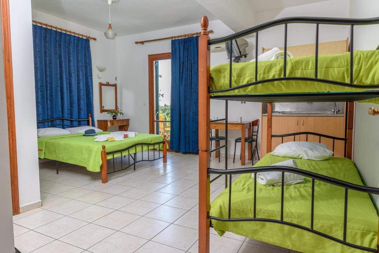 Des Roses Hotel Platanias  Bagian luar foto