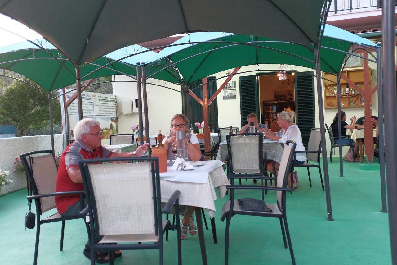 Des Roses Hotel Platanias  Bagian luar foto