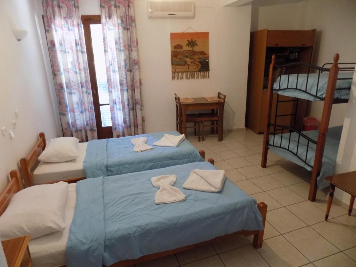 Des Roses Hotel Platanias  Bagian luar foto